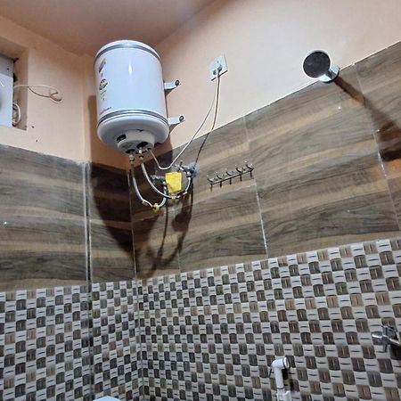 Shree Balaji Paying Guest House Варанаси Экстерьер фото